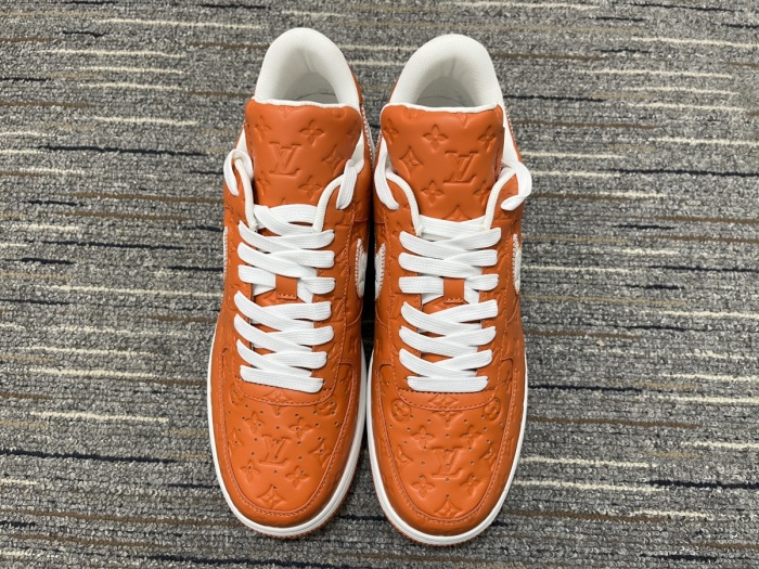 O*ff-W*hite x Nike Air Force 1 x L*V Low
