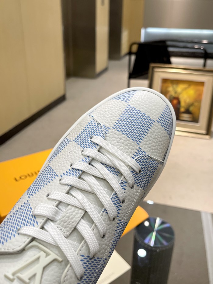 Men L*ouis V*uitton Top Sneakers