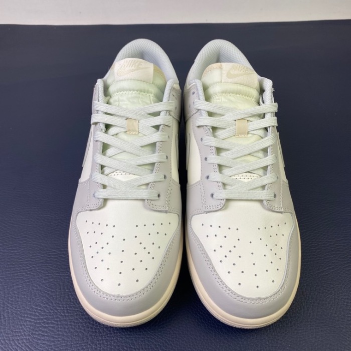 Nike SB Dunk Low Sail Light Bone DD1503-107