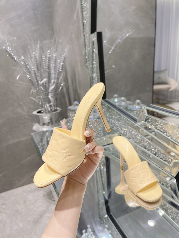 Women L*ouis V*uitton Top Sandals