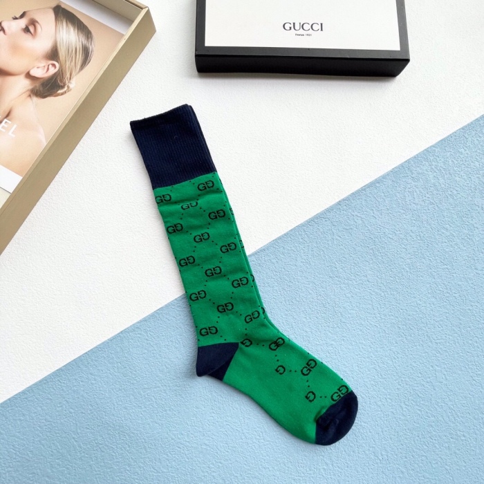 Socks 2pairs