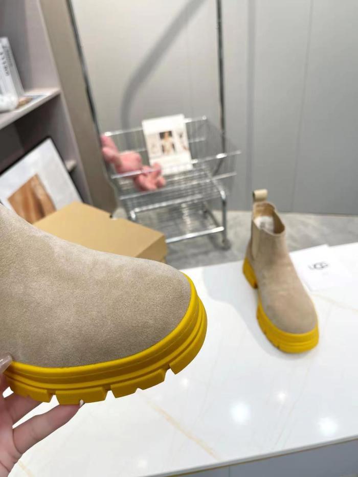 Women U*GG Top Sneaker