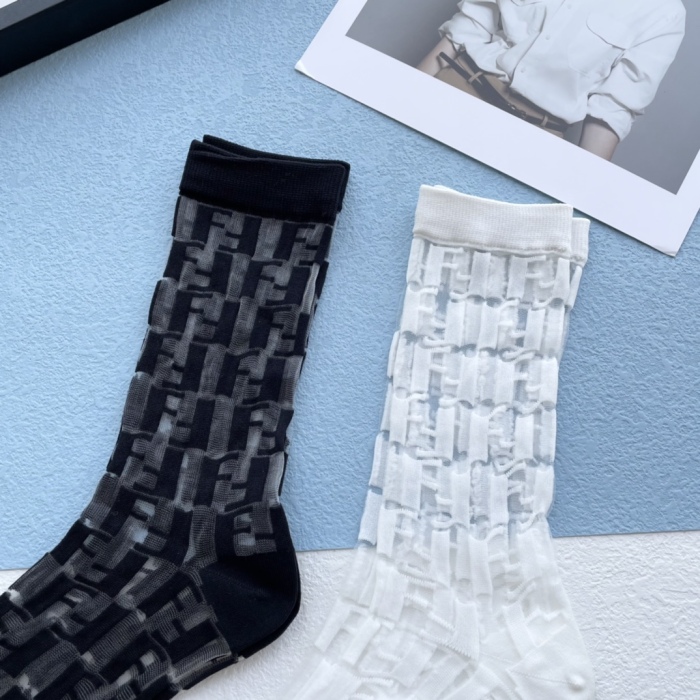 Socks 2pairs