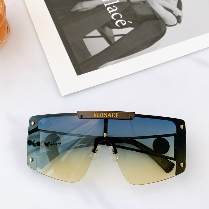 V*ersace Glasses Top
