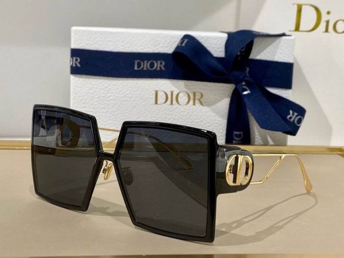 D*ior Glasses Top