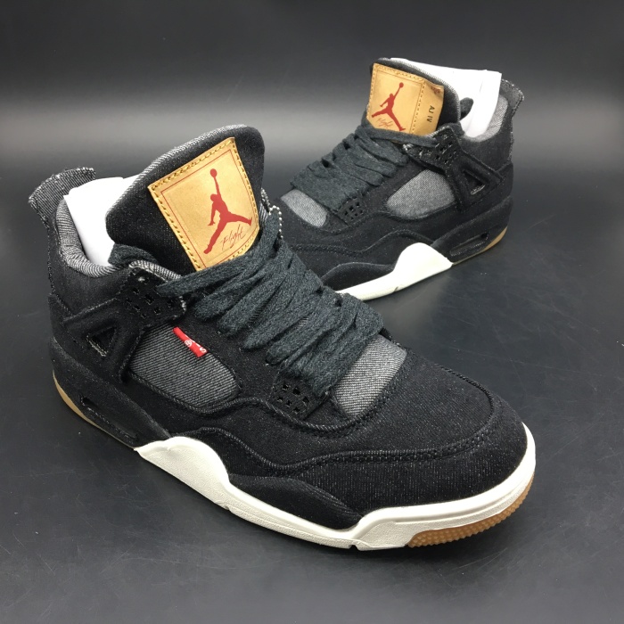 Air Jordan 4