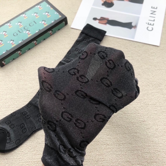 Socks 2pairs