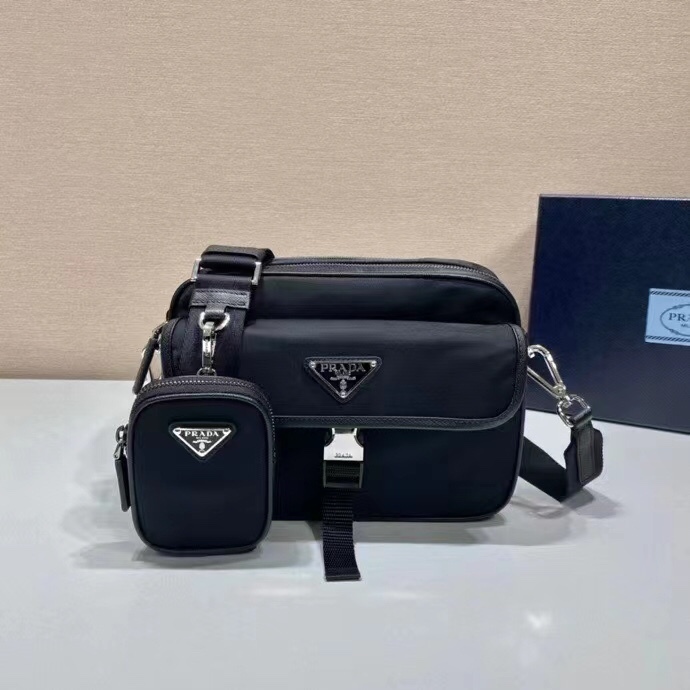 P*rada Bag Top Quality 22*16*5CM