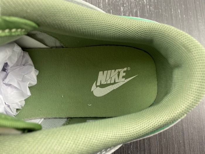 Dunk Low Scrap Grey Haze Phantom DM0802-001