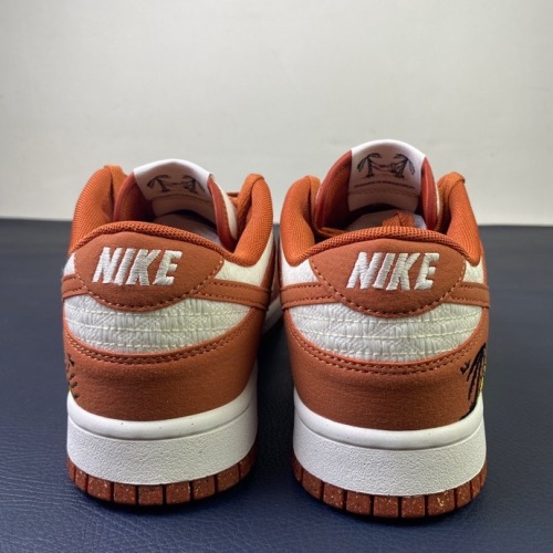 Nike SB Dunk Low DR5475-100