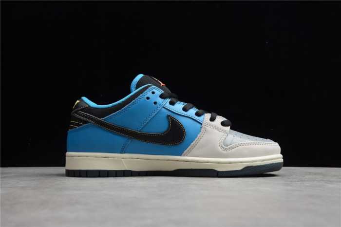 Instant Skateboards Nike SB Dunk Low CZ5128-400