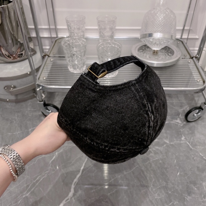Top Hat