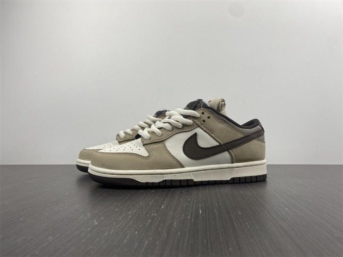 Nike SB Dunk Low