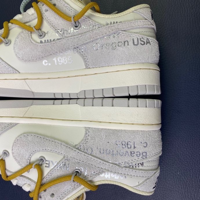 O*ff-W*hite x Nike Dunk Low