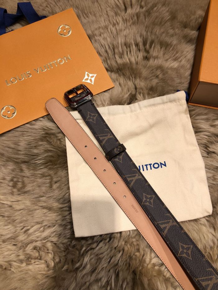 L*ouis V*uitton Belts Top Quality753