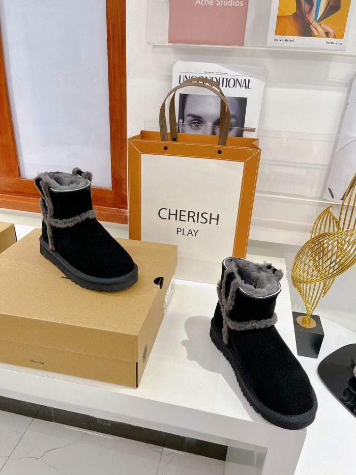 Women U*GG Top Sneaker