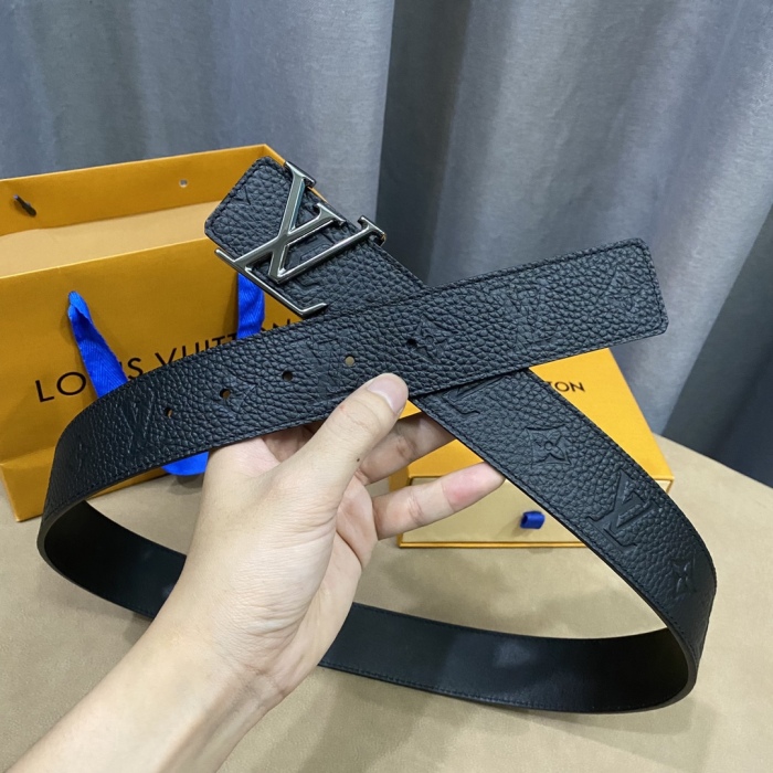 L*ouis V*uitton Belts Top Quality702