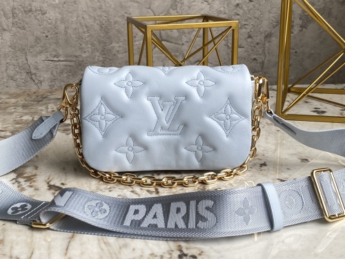L*ouis V*uitton Bag Top Quality 20*12*6CM