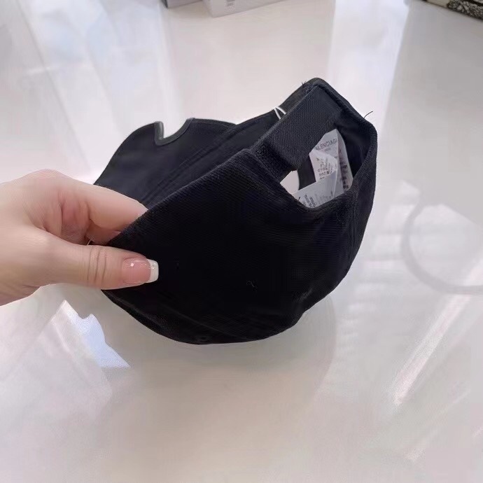 Top Hat
