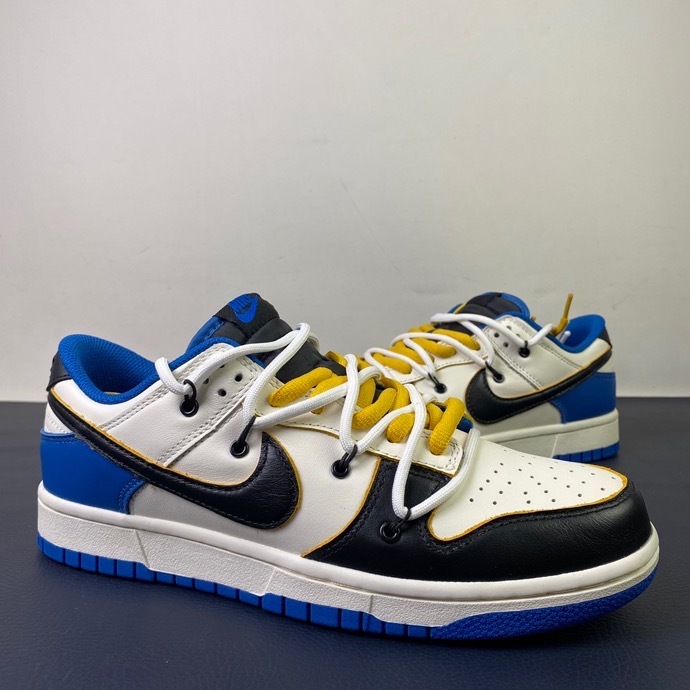 Nike SB Dunk Low