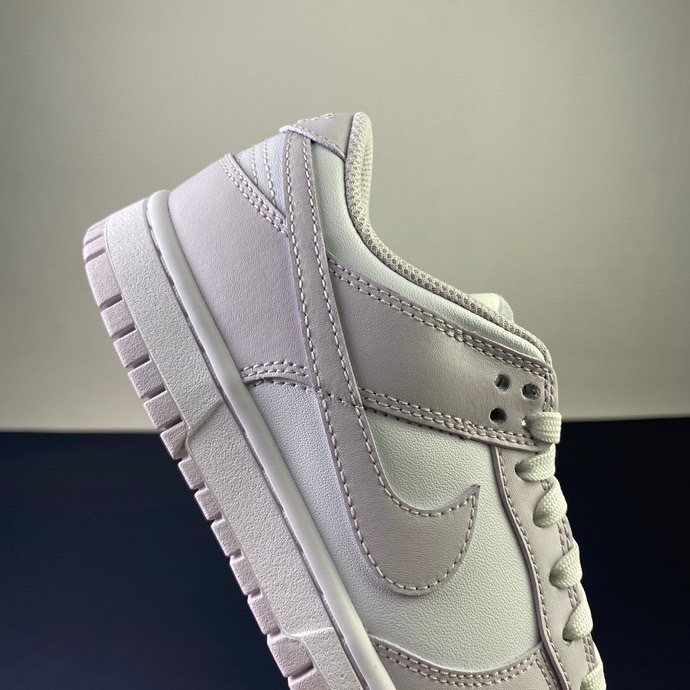Nike SB Dunk Low DD1503-116