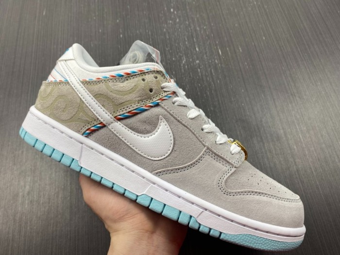 Nike SB Dunk Low Barber Shop DH7614-500