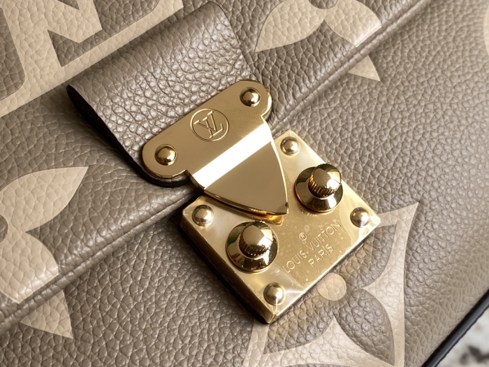 L*ouis V*uitton Bag Top Quality 30*19.5*11CM