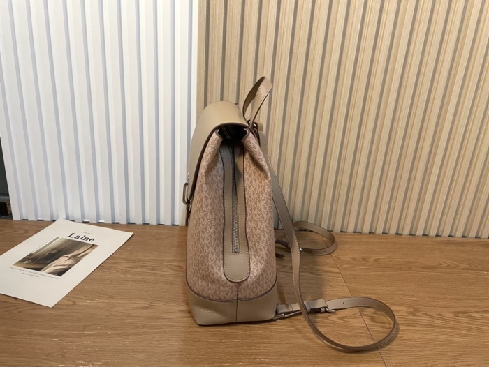 M*ichael K*ors Top Bag 32*26*13cm