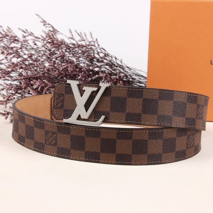 L*ouis V*uitton Belts Top Quality801