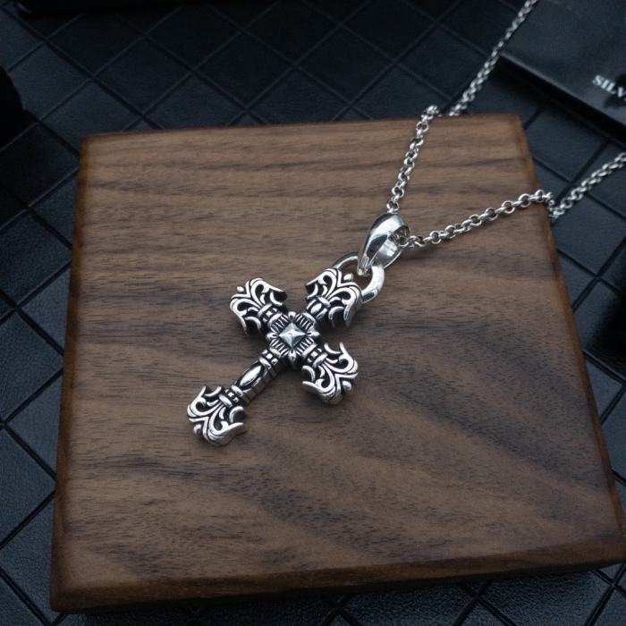 Necklace004