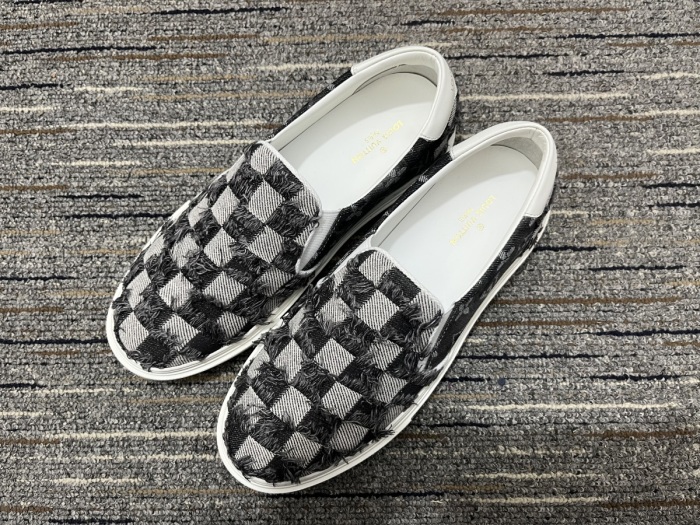 Men L*ouis V*uitton Top Sneakers