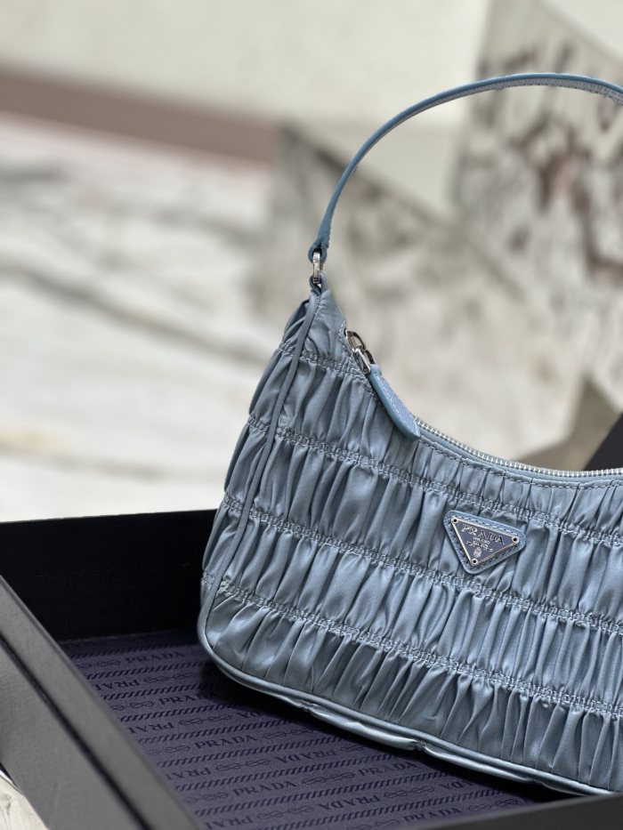 P*rada Top Bag 22*18*6CM