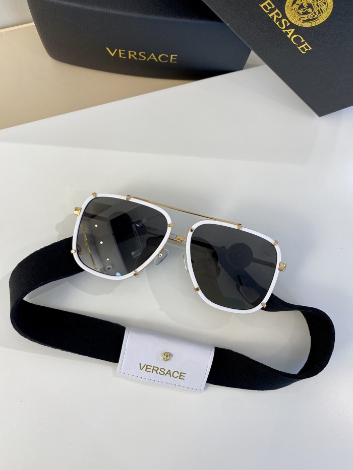 V*ersace Glasses Top