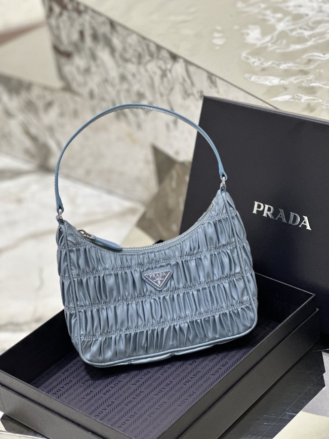 P*rada Top Bag 22*18*6CM