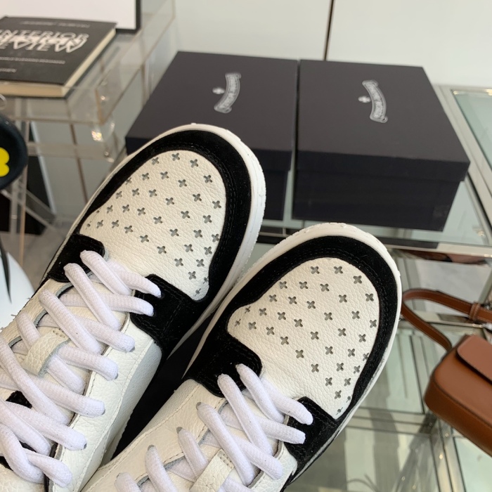 Women C*hrome H*earts Top Sneaker
