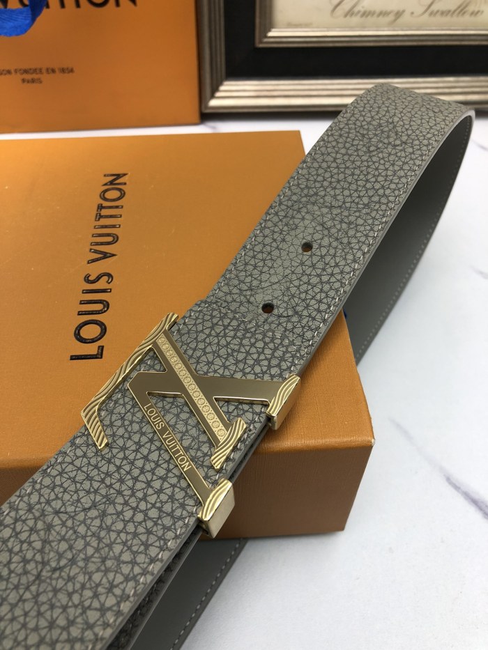 L*ouis V*uitton Belts Top Quality634
