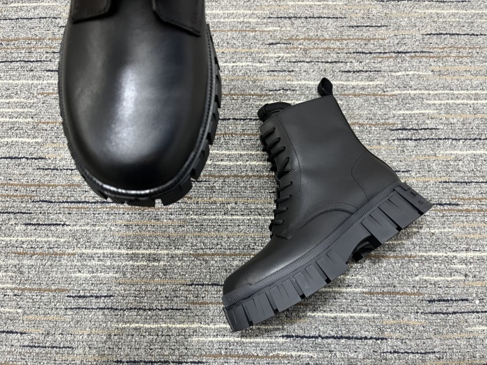 Women F*endi Top Quality Sneakers