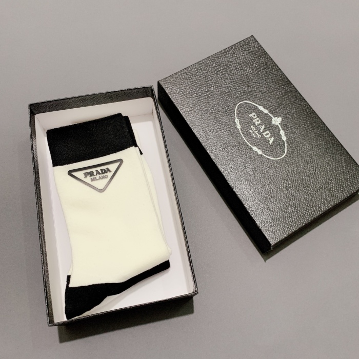 Socks 2pairs