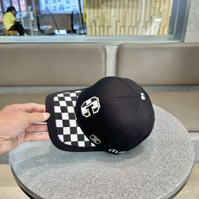 Top Hat