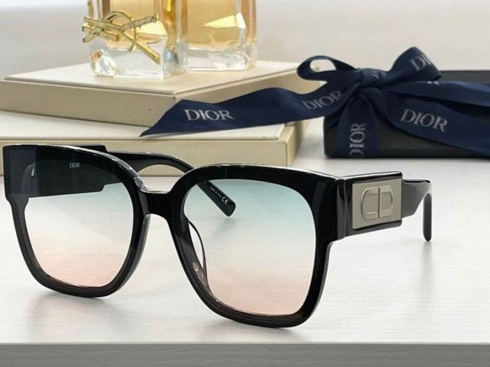 D*ior Glasses Top