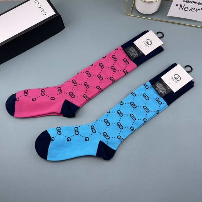 Socks 2pairs