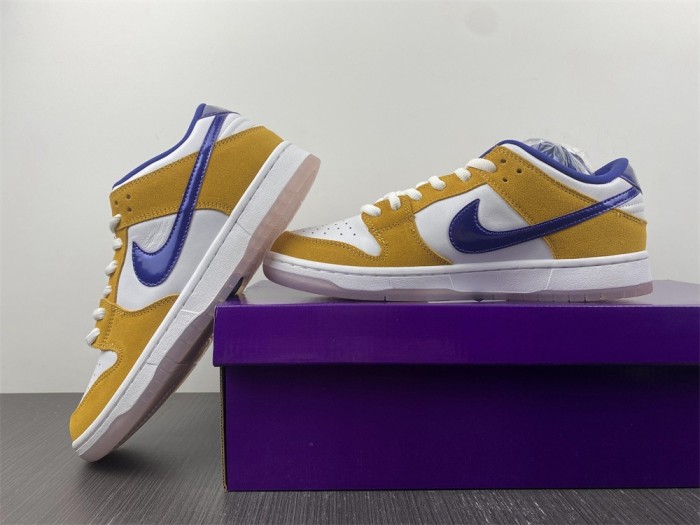 Nike SB Dunk Low BQ6817-800