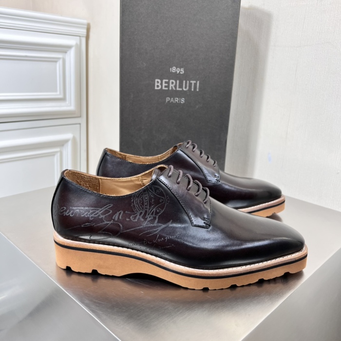 Men B*erluti Top Loafer