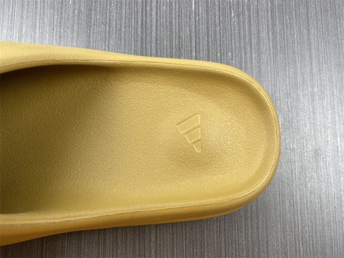 Yeezy Slide Ochre GW1931