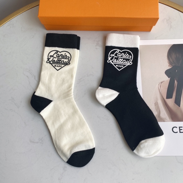 Socks 2pairs
