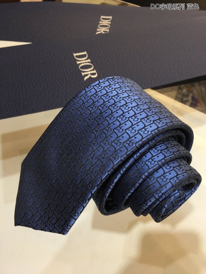 Necktie