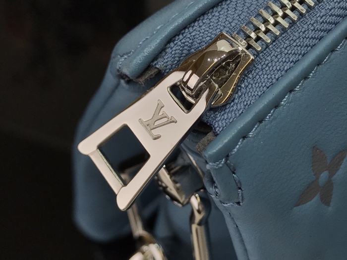 L*ouis V*uitton Top Bag 26*20*12cm