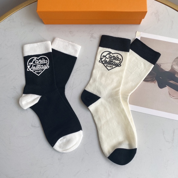 Socks 2pairs