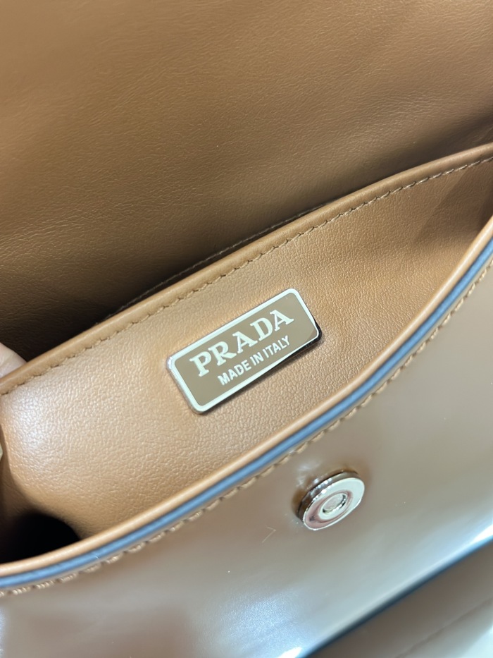 P*rada Top Bag 23*18*2.5CM
