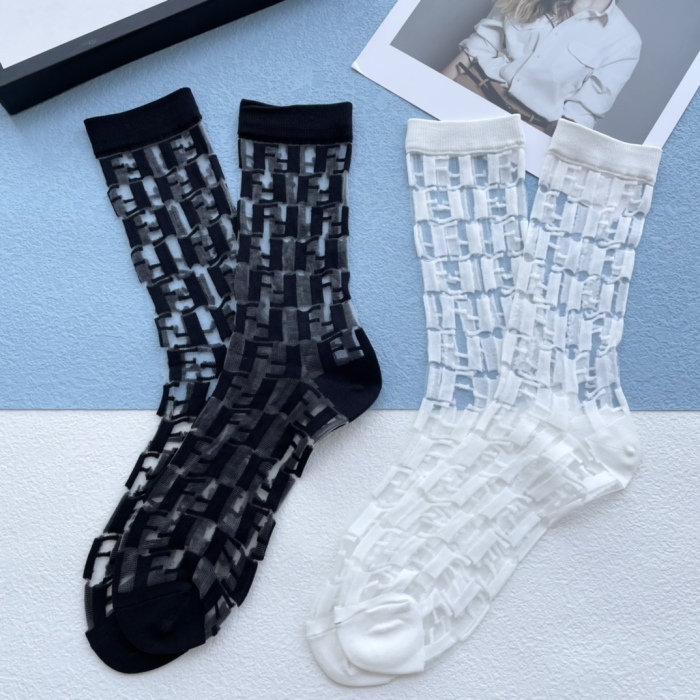 Socks 2pairs